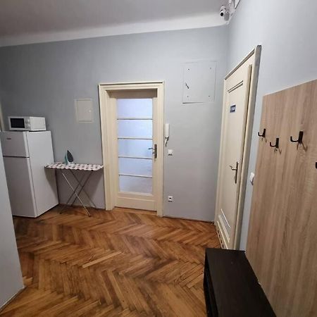 Fantastic Krk - Kr6 Room D Krakow Exterior photo